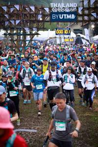 BIB: 985, 000, 101, 159, 
                            <button type="button" onclick="openModal(13426075)" class="btn btn-primary btn-sm float-right btn-popup" data-toggle="modal" data-target=".modal-high-quality">
                        <i class="fas fa-shopping-cart"></i> Add to Cart
                    </button>
                                            <button type="button" onclick="isThisMe(13426075, true)" class="btn btn-success btn-sm float-right btn-popup btn-isme hidden" data-toggle="tooltip" data-placement="bottom" title="นี่คือรูปของคุณใช่ไหม คลิกที่นี่เพื่อเอาเข้าอัลบั้ม">
                        <i class="fas fa-plus"></i> Add to album
                    </button>
                    <button type="button" onclick="isThisMe(13426075, false)" class="btn btn-warning btn-sm float-right btn-popup btn-isnotme hidden">
                        <i class="fas fa-ban"></i> Remove from album
                    </button>